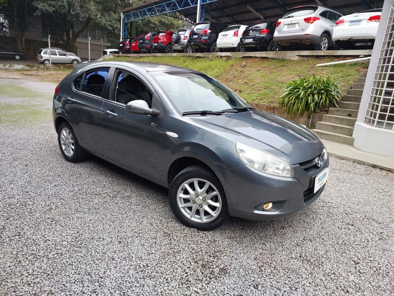 J3 1.4 16V GASOLINA 4P MANUAL - 2012 - BENTO GONçALVES
