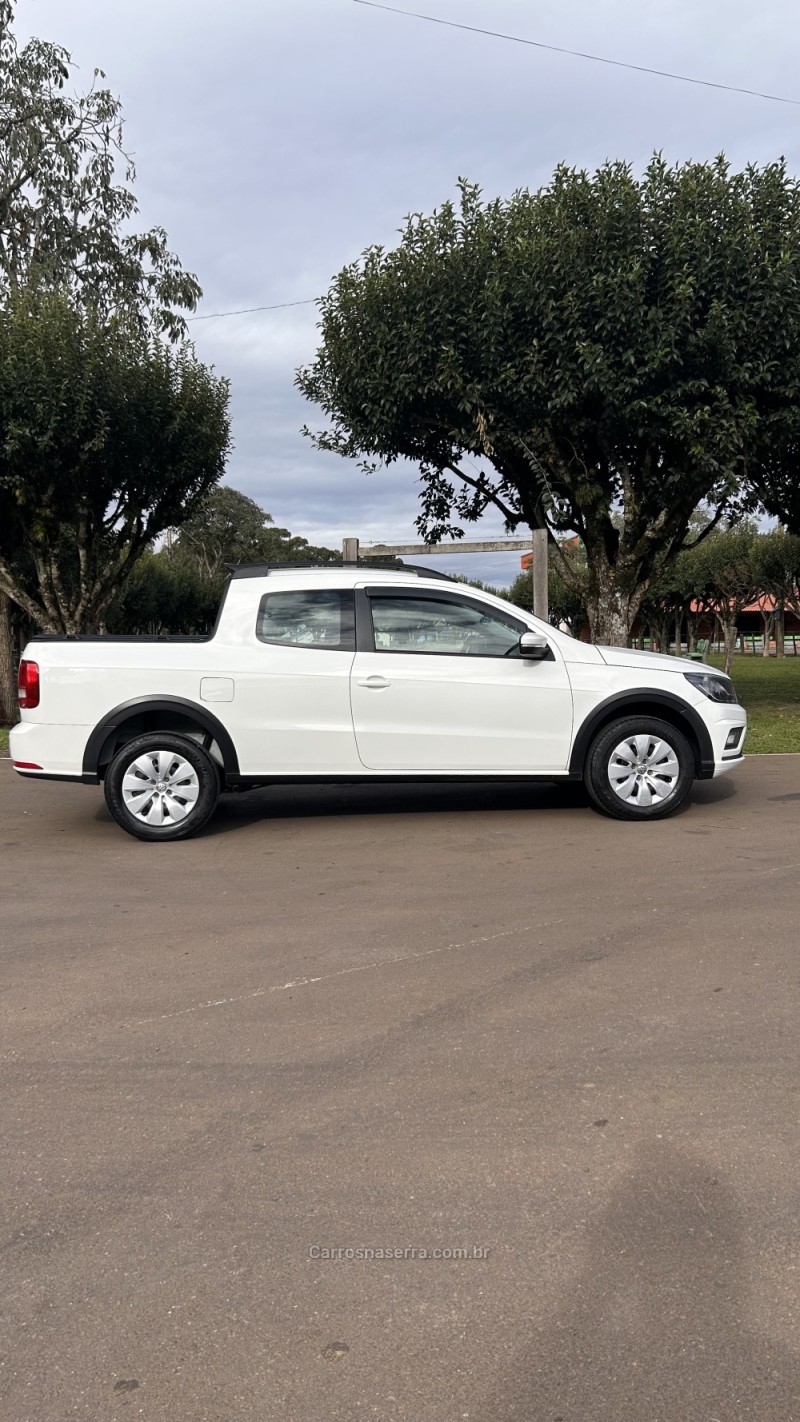 SAVEIRO 1.6 MI TRENDLINE CD 8V FLEX 2P MANUAL - 2017 - VACARIA