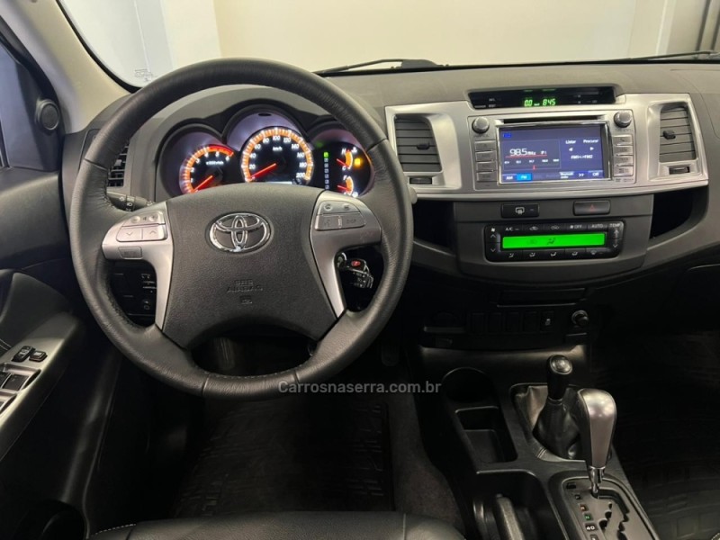 HILUX 3.0 SRV TOP 4X4 CD 16V TURBO INTERCOOLER DIESEL 4P AUTOMÁTICO - 2014 - FLORES DA CUNHA