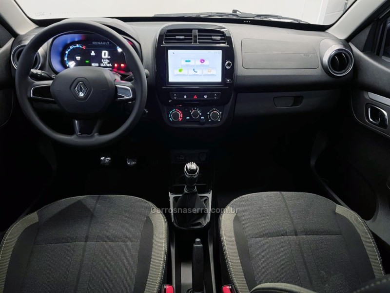 KWID 1.0 12V OUTSIDER FLEX 4P MANUAL - 2025 - FLORES DA CUNHA