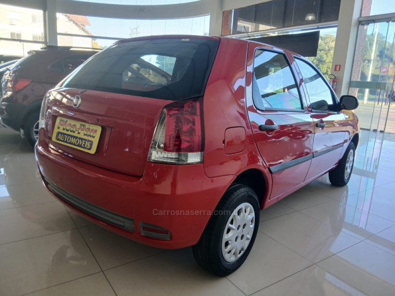 PALIO 1.0 MPI FIRE CELEBRATION 8V FLEX 4P MANUAL - 2014 - NOVA PETRóPOLIS