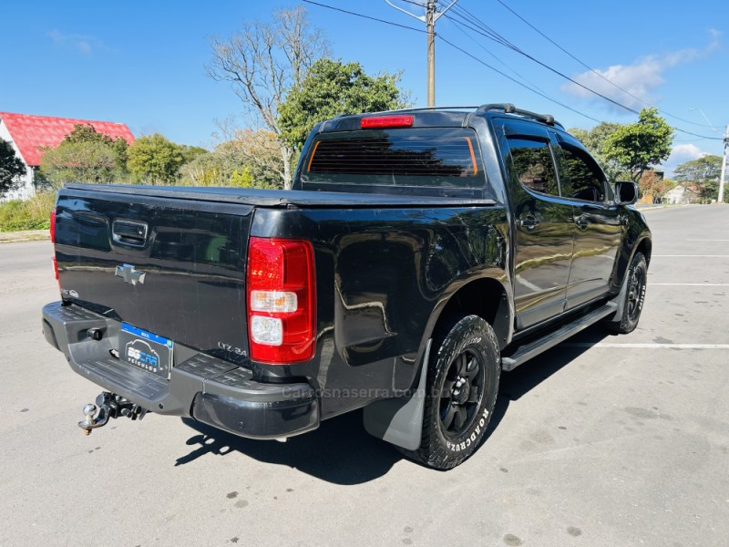 S10 2.4 LT 4X2 CD 8V FLEX 4P MANUAL - 2013 - BENTO GONçALVES