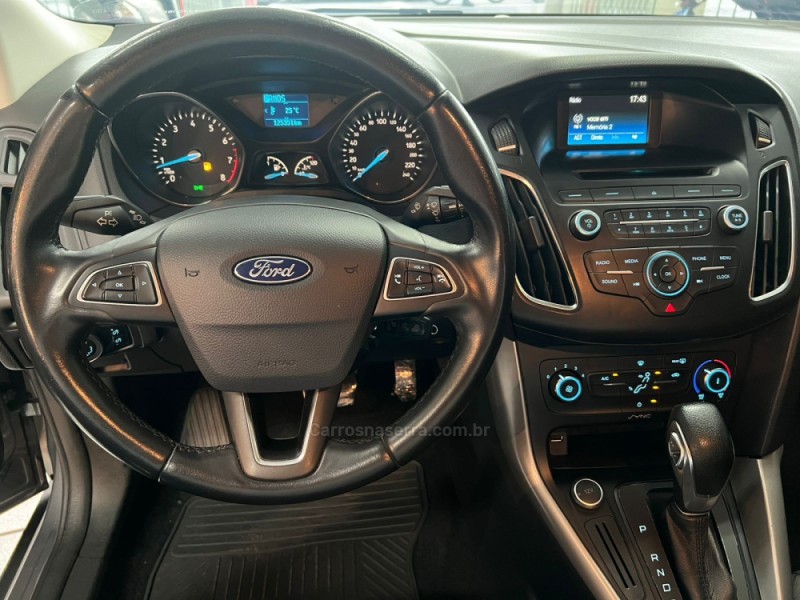 FOCUS 2.0 SE FASTBACK 16V FLEX 4P AUTOMÁTICO - 2018 - CAXIAS DO SUL