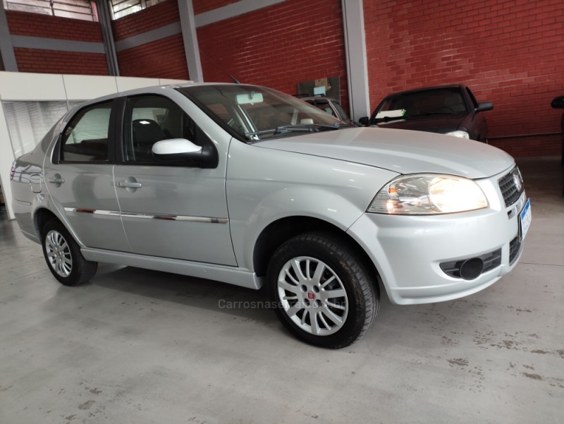 siena 1.0 mpi el 8v flex 4p manual 2010 taquara