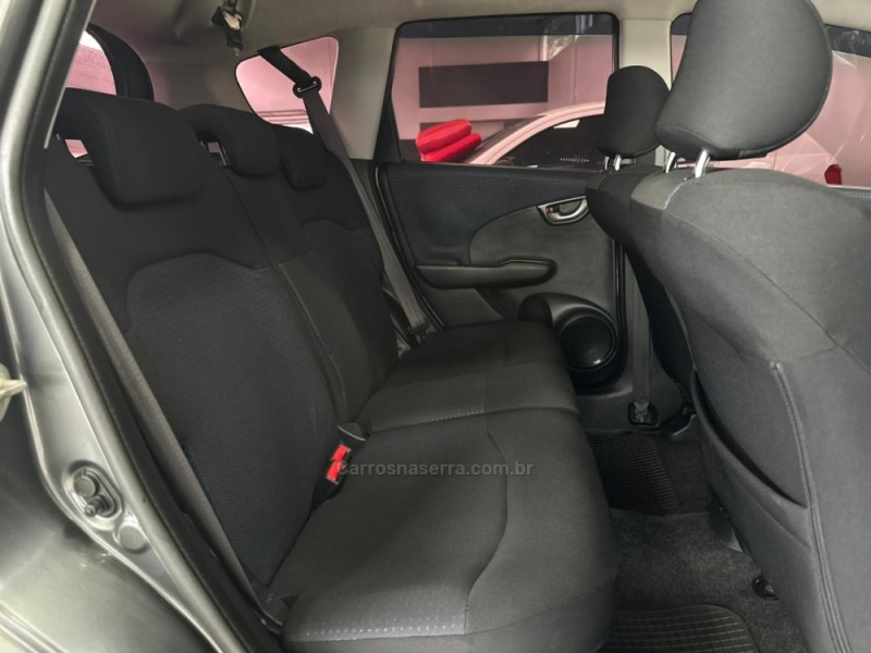 FIT 1.4 LXL 8V GASOLINA 4P AUTOMÁTICO - 2009 - NOVO HAMBURGO