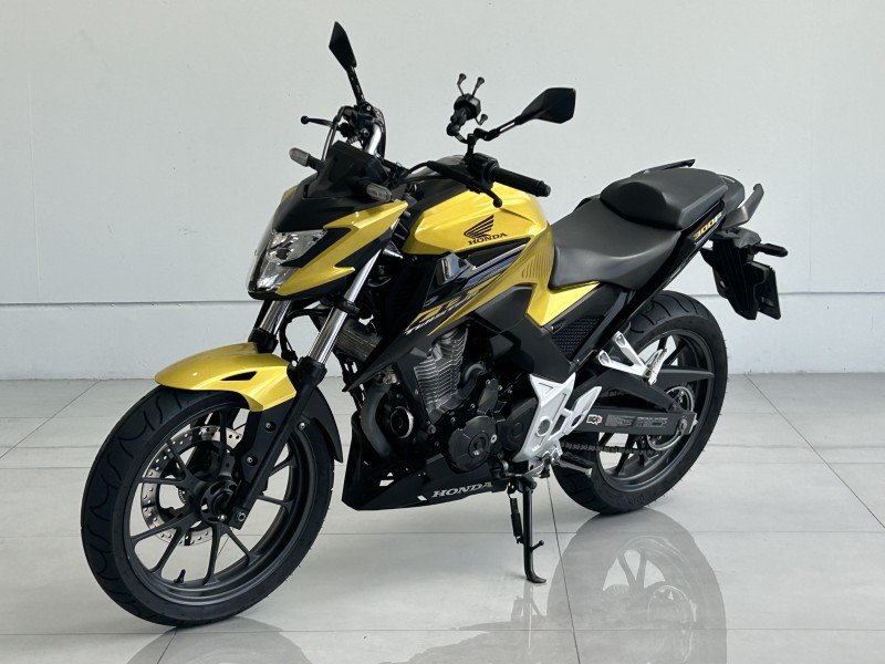 cb 300f twister  2023 caxias do sul