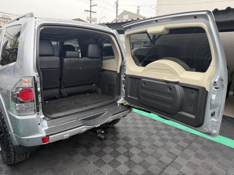 PAJERO FULL 3.8 4X4 V6 24V GASOLINA 2P AUTOMÁTICO - 2014 - CAXIAS DO SUL