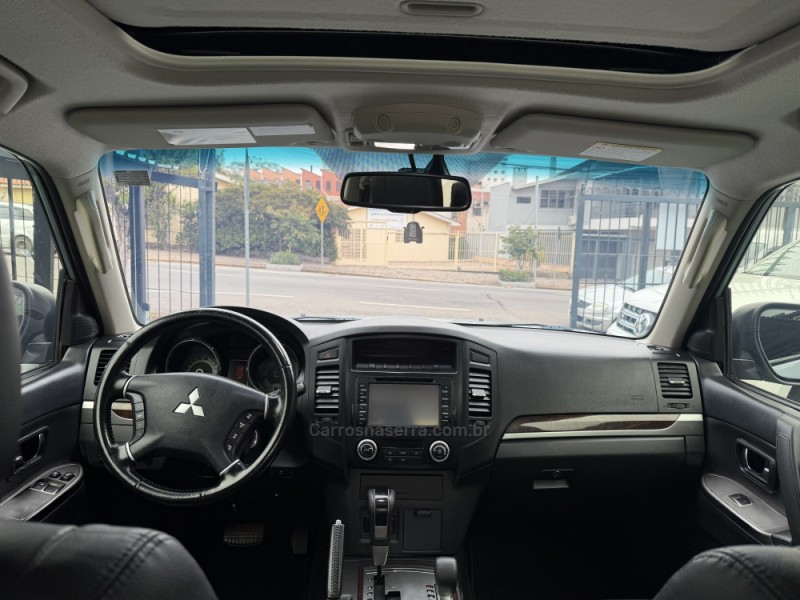 PAJERO FULL 3.8 4X4 V6 24V GASOLINA 2P AUTOMÁTICO - 2014 - CAXIAS DO SUL