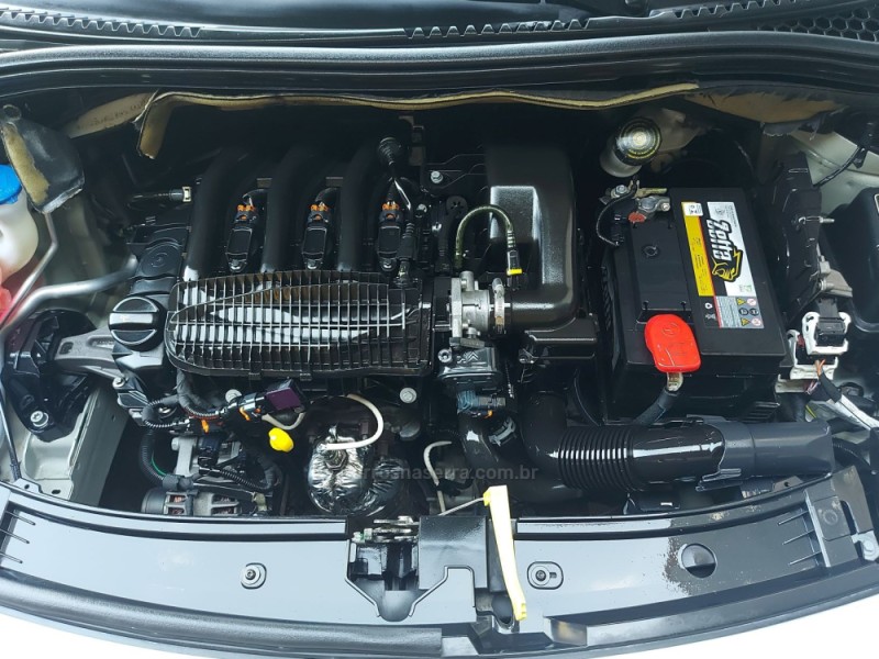 C3 1.2 ATTRACTION PURE TECH 12V 4P MANUAL - 2017 - NOVO HAMBURGO