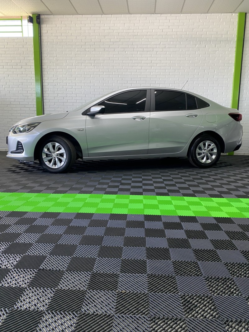 ONIX 1.0 LT 12V TURBO FLEX 4P AUTOMÁTICO - 2023 - VACARIA