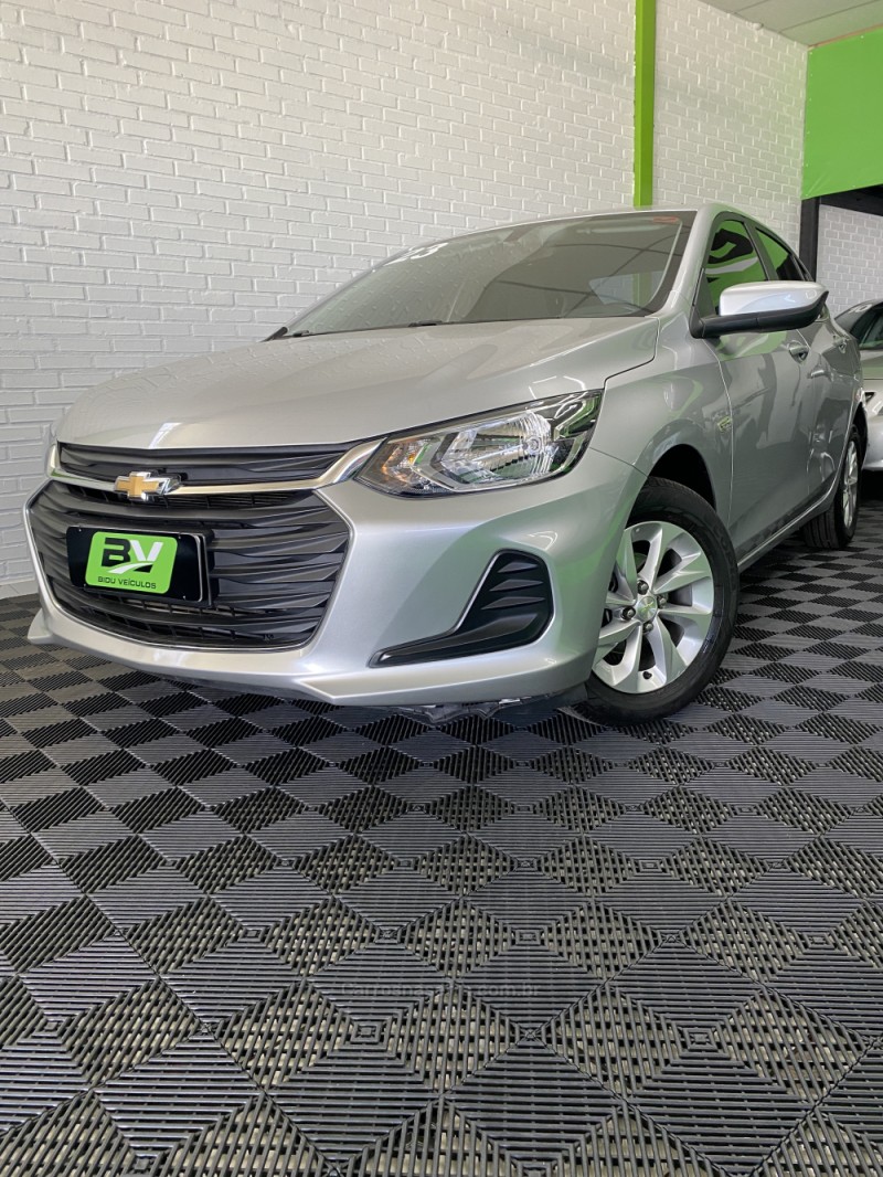 ONIX 1.0 LT 12V TURBO FLEX 4P AUTOMÁTICO - 2023 - VACARIA