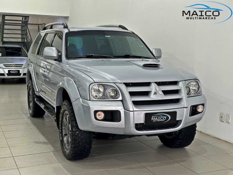 PAJERO 3.5 HPE 4X4 V6 24V FLEX 4P AUTOMÁTICO - 2011 - NOVO HAMBURGO