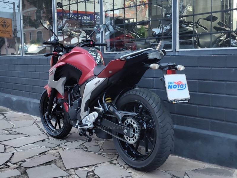FAZER FZ25 ABS - 2019 - FLORES DA CUNHA