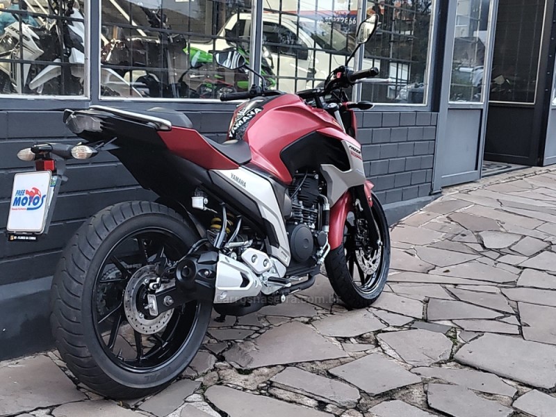 FAZER FZ25 ABS - 2019 - FLORES DA CUNHA