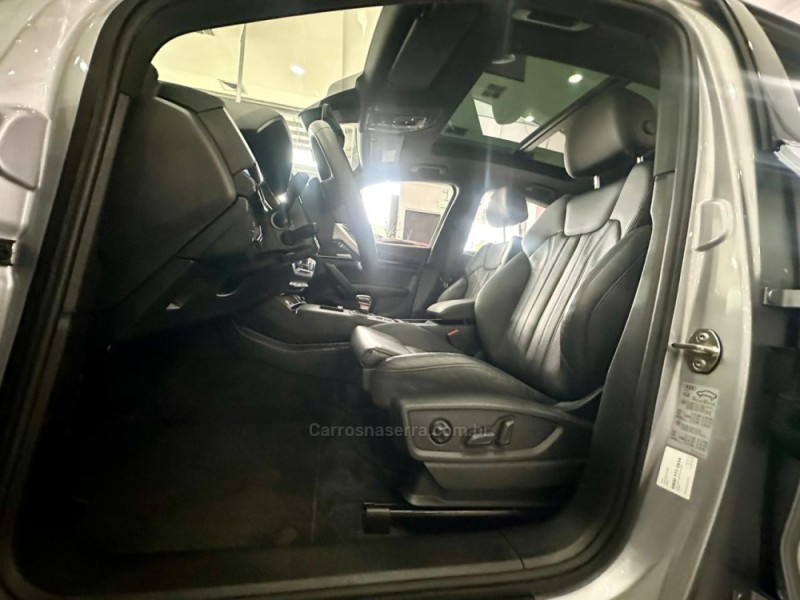 Q5 2.0 55 TFSI PHEV SPORTBACK PERFORMANCE BLACK QUATTRO HÍBRIDO 4P AUTOMÁTICO - 2024 - NOVO HAMBURGO