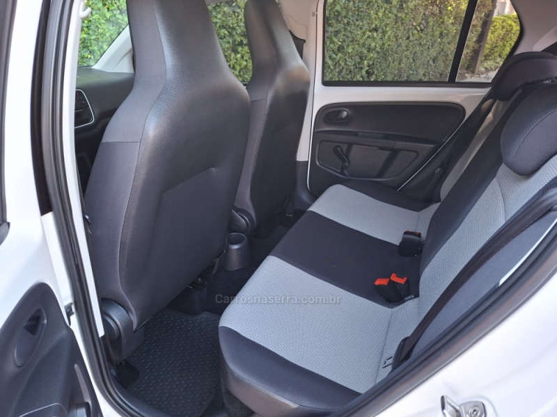 UP 1.0 MPI TAKE UP 12V FLEX 4P MANUAL - 2016 - ROLANTE