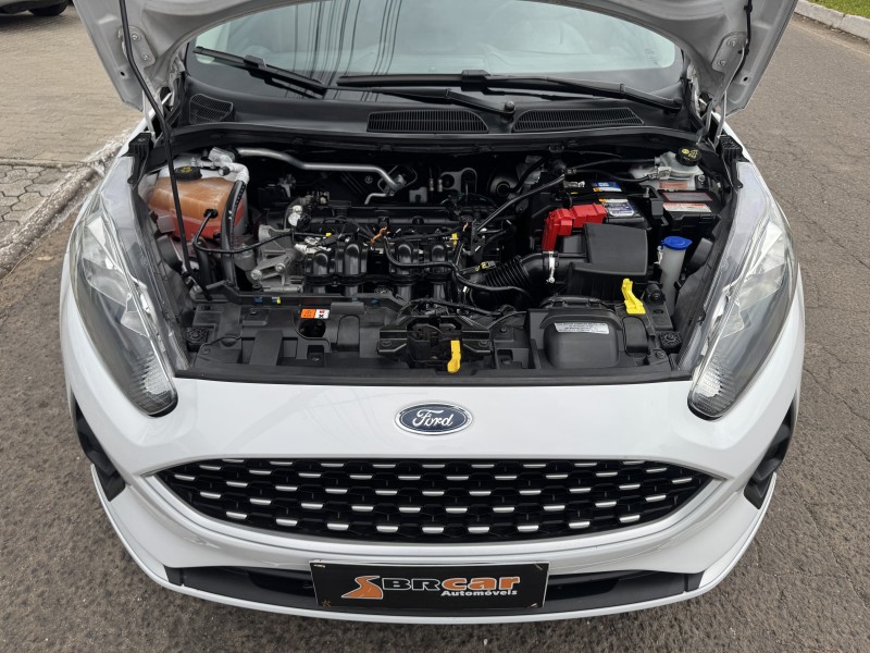 FIESTA 1.6 SE HATCH PLUS 16V FLEX 4P MANUAL - 2018 - DOIS IRMãOS