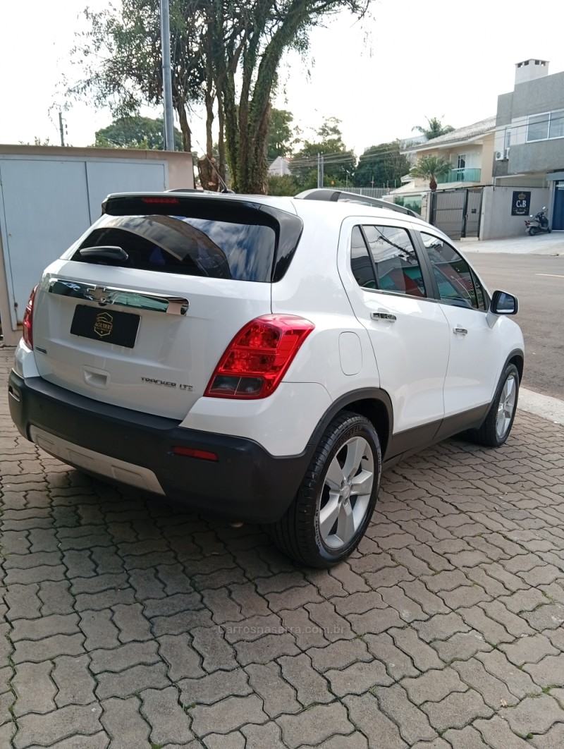 TRACKER 1.8 MPFI LTZ 4X2 16V FLEX 4P AUTOMÁTICO - 2014 - PASSO FUNDO
