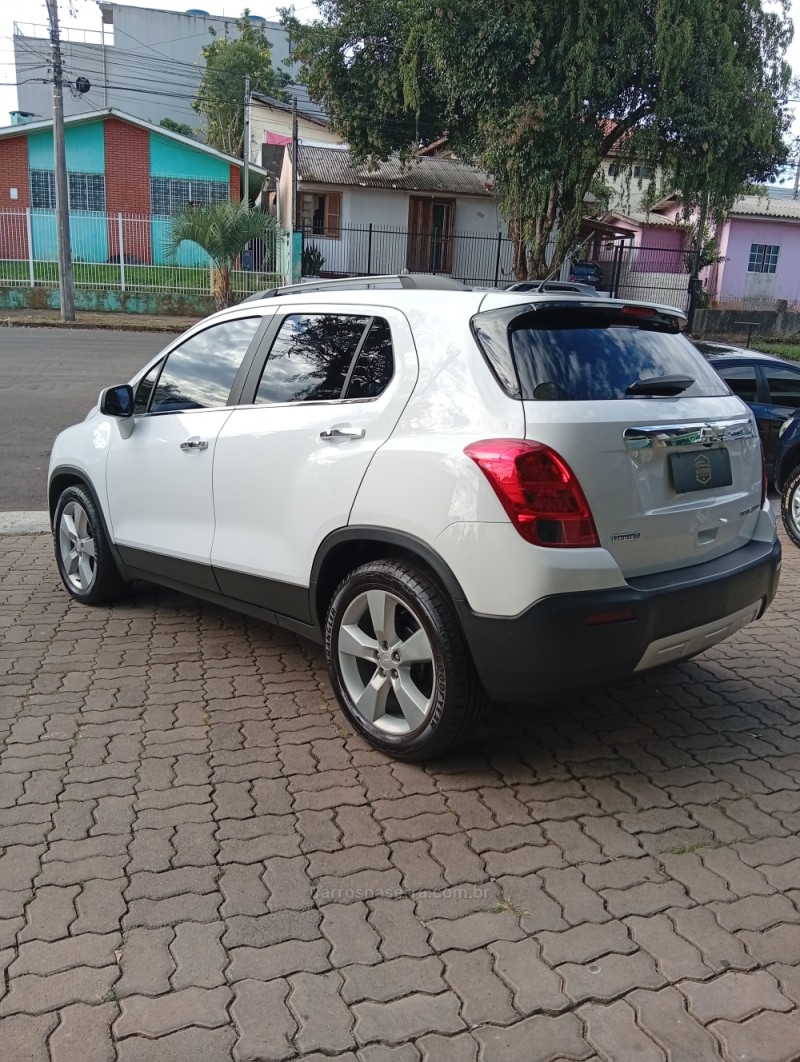 TRACKER 1.8 MPFI LTZ 4X2 16V FLEX 4P AUTOMÁTICO - 2014 - PASSO FUNDO