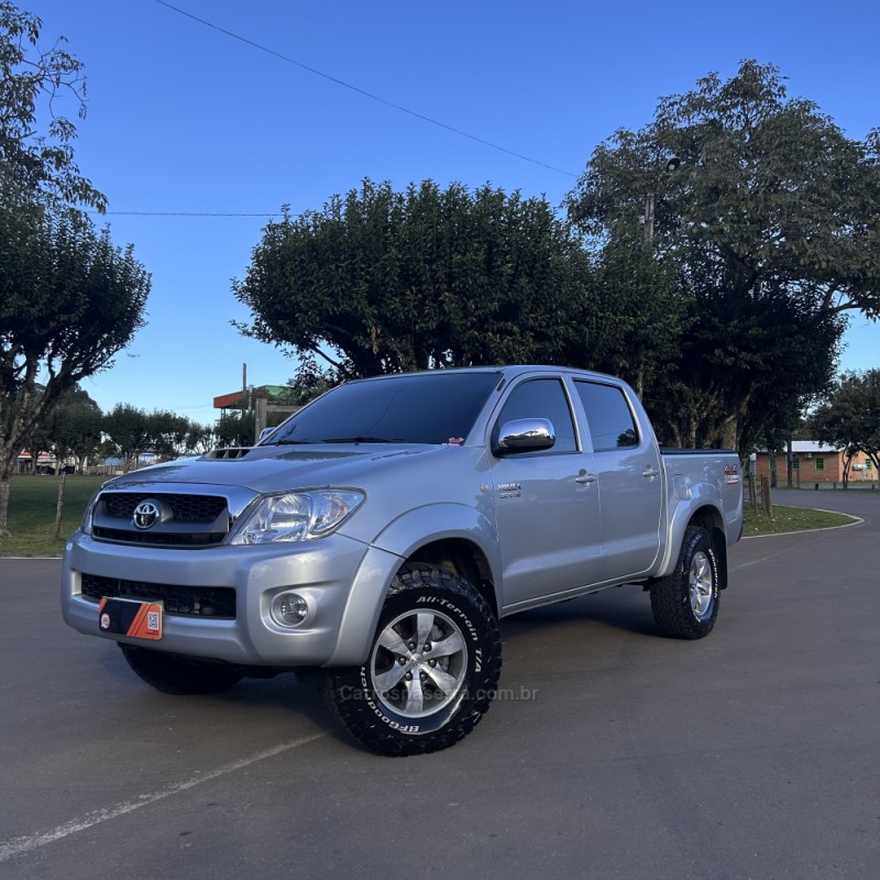 hilux 3.0 srv 4x4 cd 16v turbo intercooler diesel 4p automatico 2010 vacaria