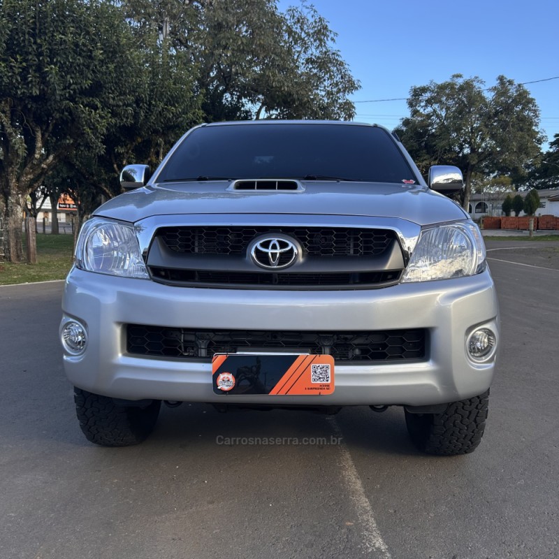 HILUX 3.0 SRV 4X4 CD 16V TURBO INTERCOOLER DIESEL 4P AUTOMÁTICO - 2010 - VACARIA
