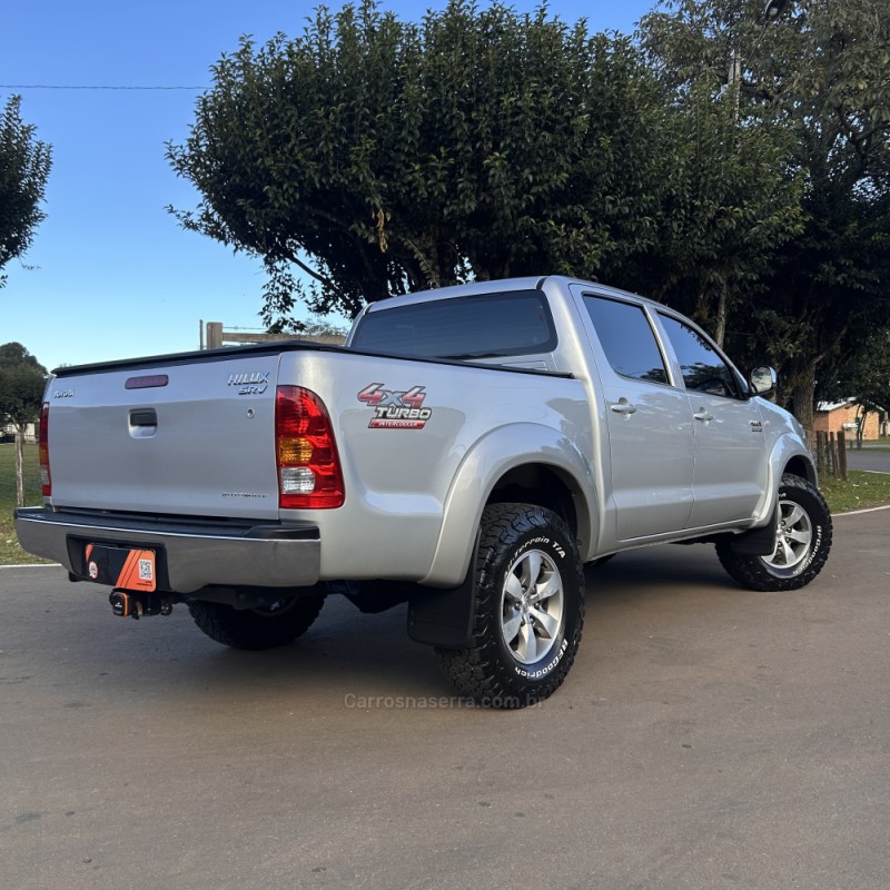 HILUX 3.0 SRV 4X4 CD 16V TURBO INTERCOOLER DIESEL 4P AUTOMÁTICO - 2010 - VACARIA