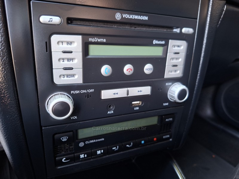 BORA 2.0 MI COMFORTLINE 8V 4P MANUAL - 2010 - ROLANTE