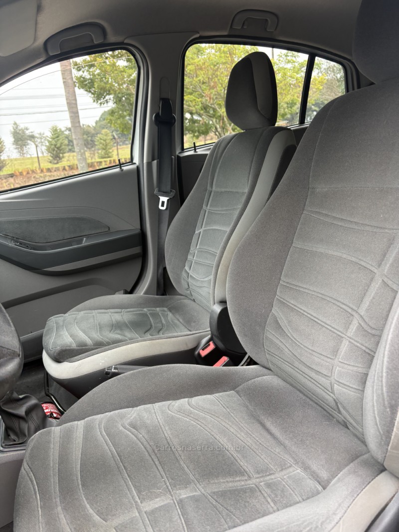 AGILE 1.4 MPFI LTZ 8V FLEX 4P MANUAL - 2013 - GARIBALDI