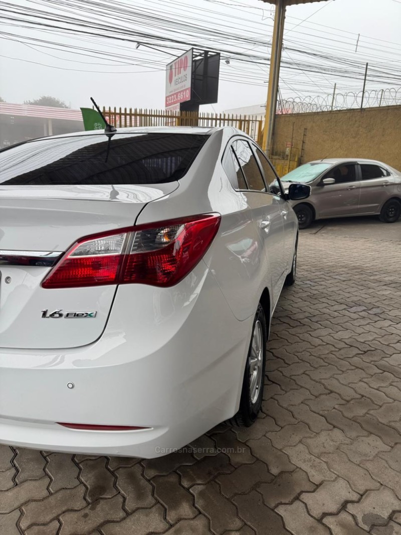 HB20S 1.6 COMFORT PLUS 16V FLEX 4P MANUAL - 2015 - CAXIAS DO SUL