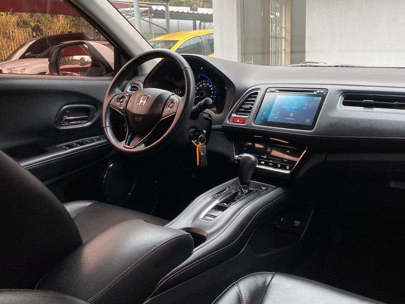HR-V 1.8 16V FLEX TOURING 4P AUTOMÁTICO - 2018 - CARLOS BARBOSA