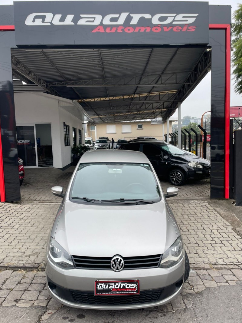 FOX 1.0 MI TRENDLINE 8V FLEX 4P MANUAL - 2013 - CAXIAS DO SUL