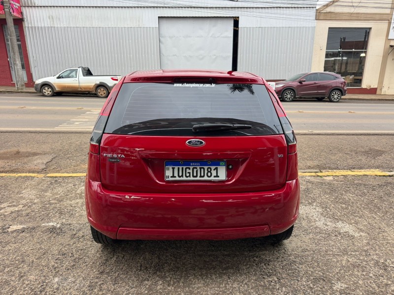 FIESTA 1.6 MPI 8V GASOLINA 4P MANUAL - 2013 - VACARIA