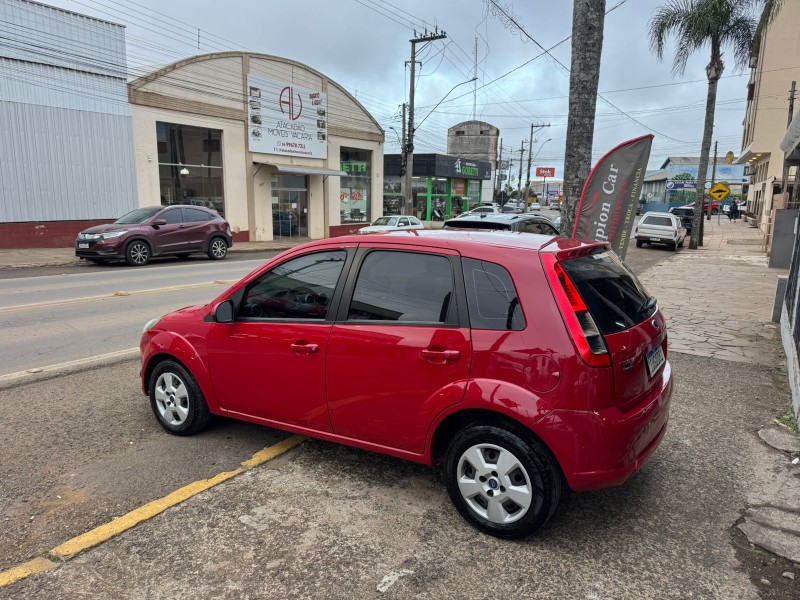 FIESTA 1.6 MPI 8V GASOLINA 4P MANUAL - 2013 - VACARIA