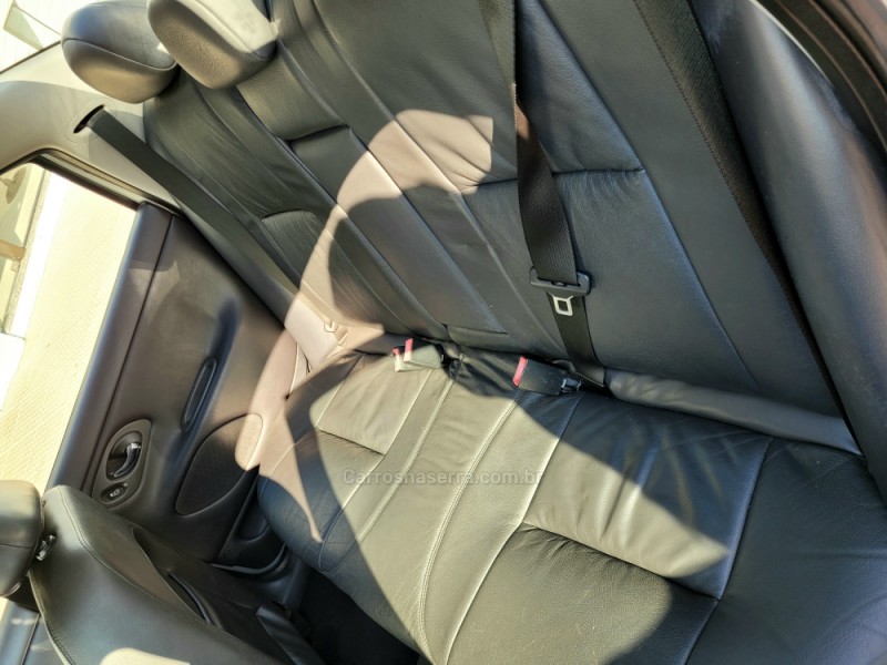 MONDEO  - 2000 - VERANóPOLIS