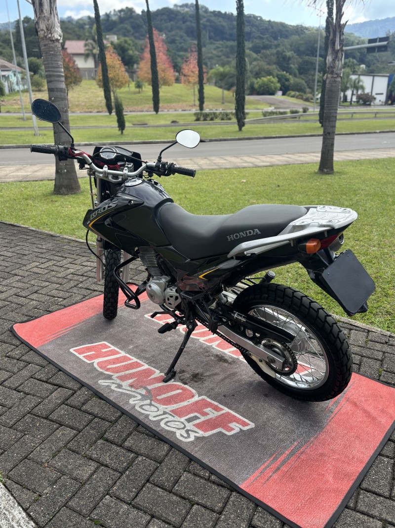 NXR 150 BROS MIX ES - 2012 - FELIZ
