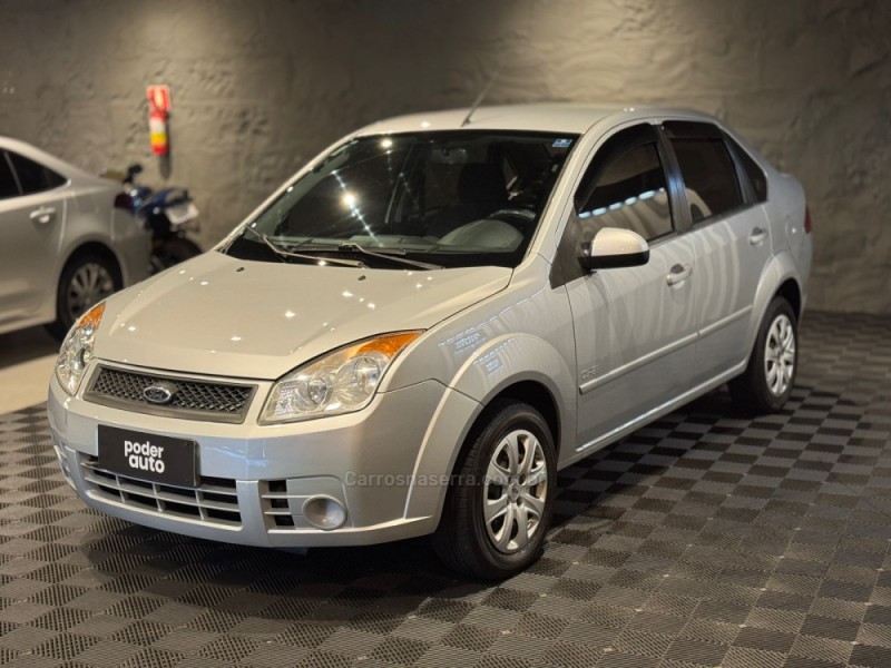 FIESTA 1.6 MPI SEDAN 8V FLEX 4P MANUAL - 2009 - FARROUPILHA