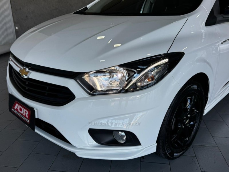 ONIX 1.4 MPFI EFFECT 8V FLEX 4P MANUAL - 2017 - CAXIAS DO SUL