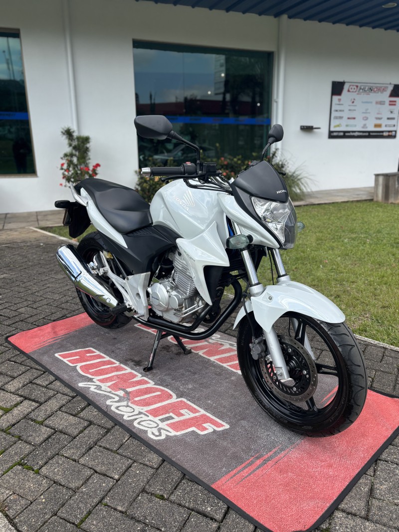 CB 300R  - 2014 - FELIZ