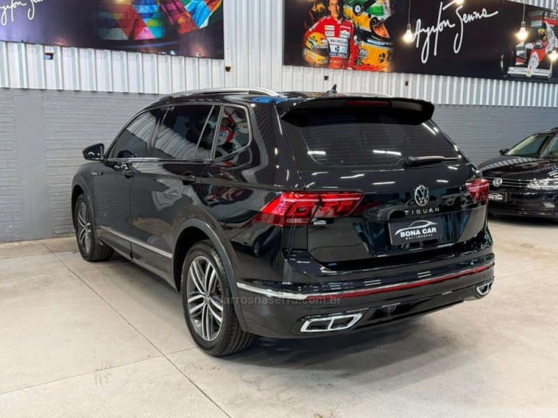 TIGUAN 2.0 ALLSPACE R-LINE 300 TSI GASOLINA 4P AUTOMÁTICO - 2024 - CAXIAS DO SUL