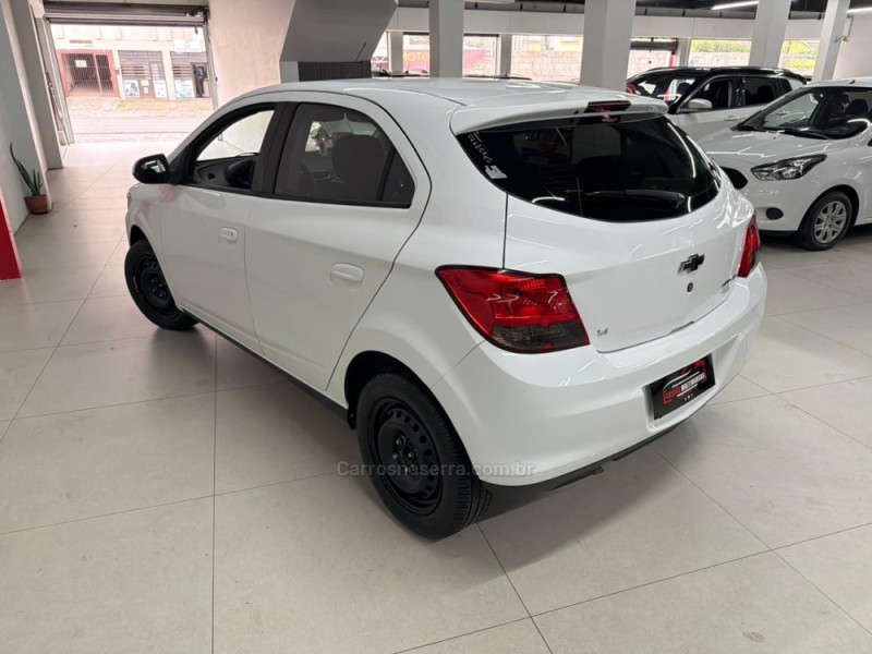 ONIX 1.4 MPFI LT 8V FLEX 4P MANUAL - 2014 - CAXIAS DO SUL