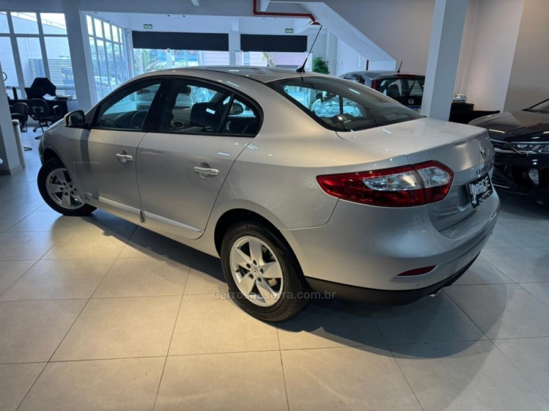 FLUENCE 2.0 DYNAMIQUE 16V FLEX 4P AUTOMÁTICO - 2014 - CAXIAS DO SUL