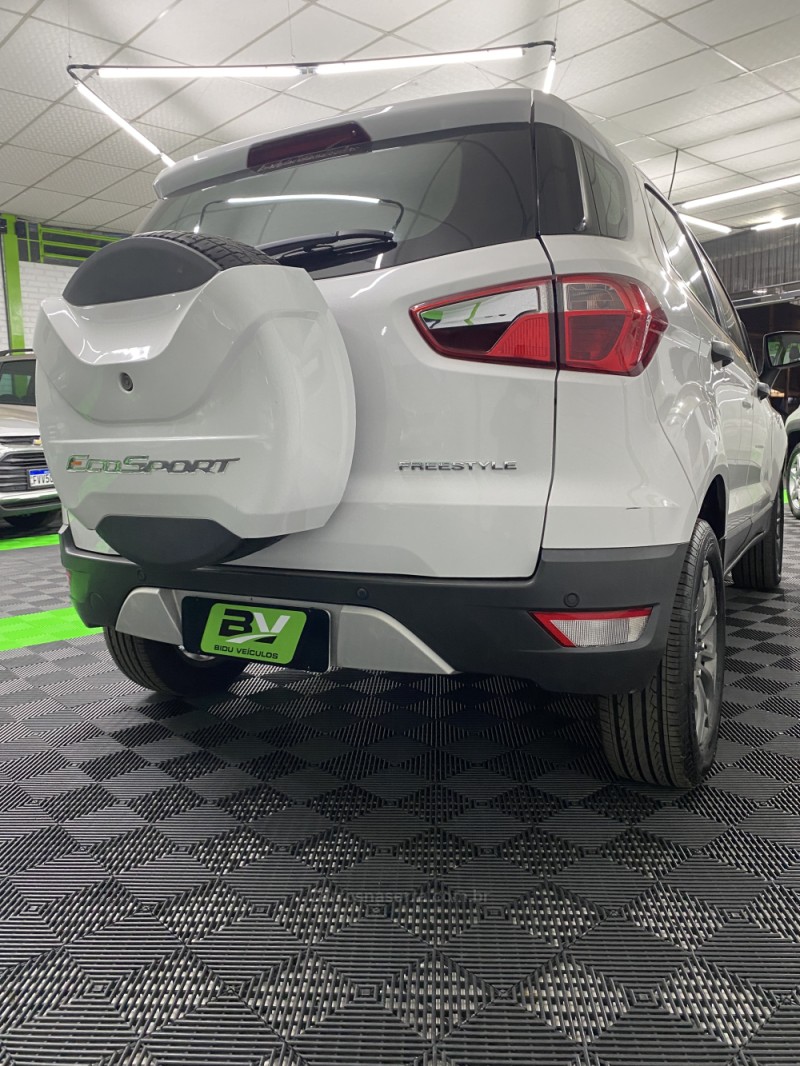 ECOSPORT 1.6 FREESTYLE 16V FLEX 4P AUTOMÁTICO - 2017 - VACARIA