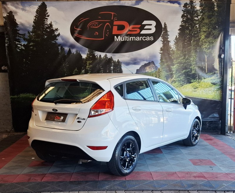 FIESTA 1.6 SE HATCH 16V FLEX 4P MANUAL - 2014 - CAXIAS DO SUL