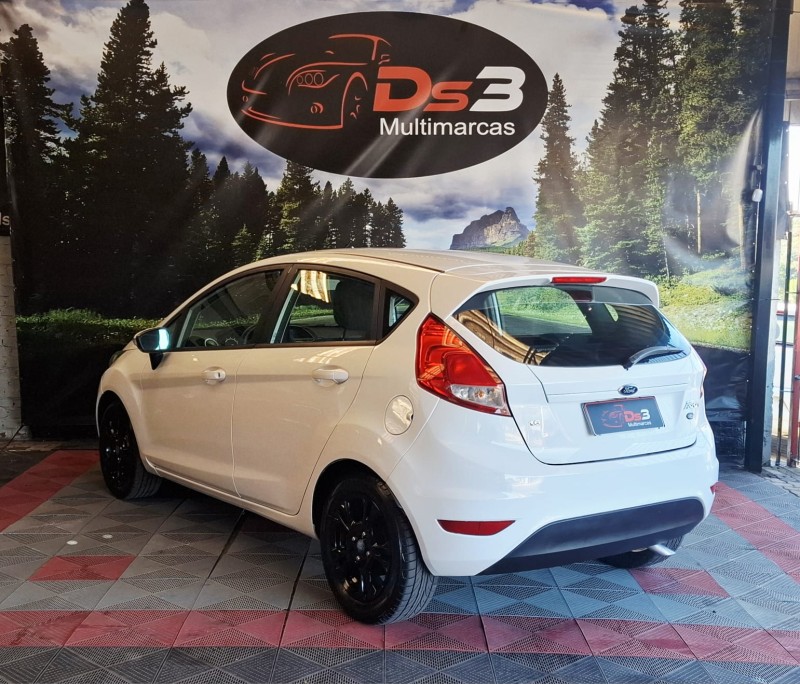 FIESTA 1.6 SE HATCH 16V FLEX 4P MANUAL - 2014 - CAXIAS DO SUL