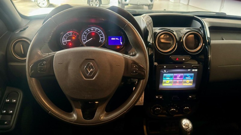 DUSTER 1.6 DYNAMIQUE 4X2 16V FLEX 4P MANUAL - 2016 - ESTâNCIA VELHA