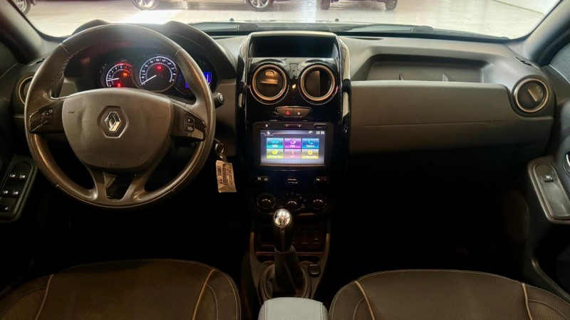DUSTER 1.6 DYNAMIQUE 4X2 16V FLEX 4P MANUAL - 2016 - ESTâNCIA VELHA