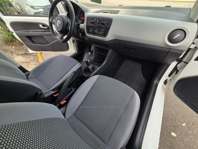 UP 1.0 MPI MOVE UP 12V FLEX 2P MANUAL - 2015 - PICADA CAFé