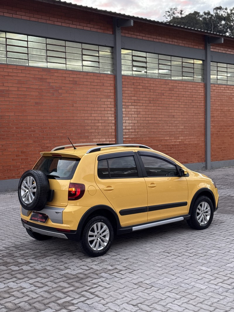 CROSSFOX 1.6 MI FLEX 8V 4P MANUAL - 2013 - CAXIAS DO SUL