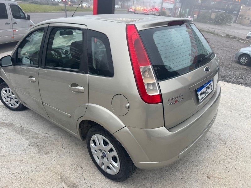 FIESTA 1.0 MPI CLASS 8V FLEX 4P MANUAL - 2010 - CAXIAS DO SUL