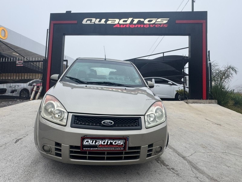 FIESTA 1.0 MPI CLASS 8V FLEX 4P MANUAL - 2010 - CAXIAS DO SUL